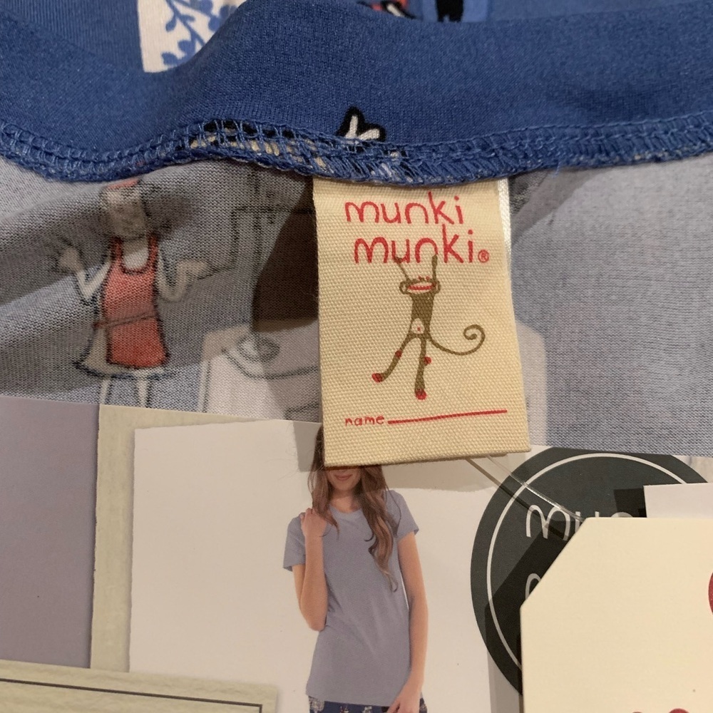 Munki Munki Exclusive 2021 Costco Print Comfy Pajamas NWT …. - Picture 6 of 10